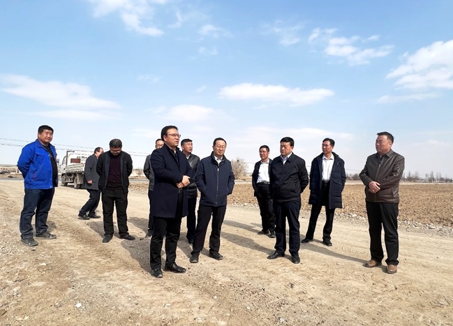 振興種業(yè)在行動(dòng),敦煌種業(yè)牽手奧凱種機(jī)、大禹節(jié)水現(xiàn)場(chǎng)對(duì)接推進(jìn)千畝智慧種業(yè)示范園區(qū)建設(shè)項(xiàng)目